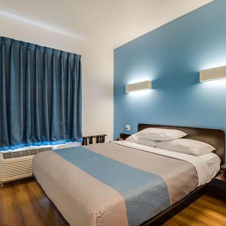 Motel 6-Poplar Bluff, Mo Kültér fotó